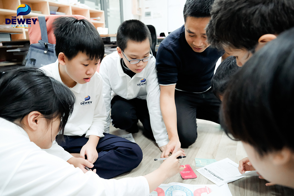 Students listened attentively to the teacher’s instructions