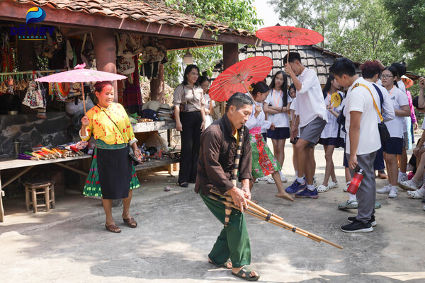 Chuyến-dã-ngoại-Làng-Văn-Hóa-11