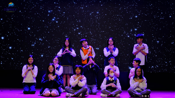 Câu-chuyện-D-show-7Milano-01