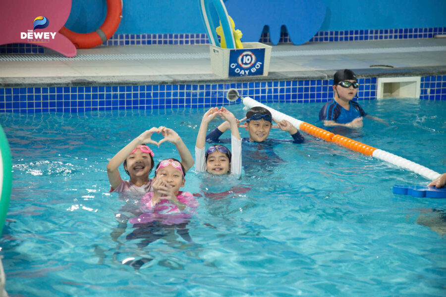 Chương-trình-Bơi-Aqua-Tots-cover