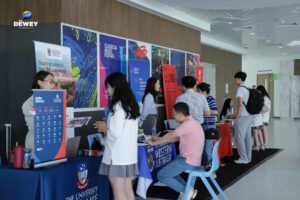 Mini-Fair-Triển-lãm-Đại-học-cover