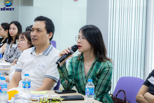 tọa-đàm-Kỷ-luật-không-nước-mắt-10