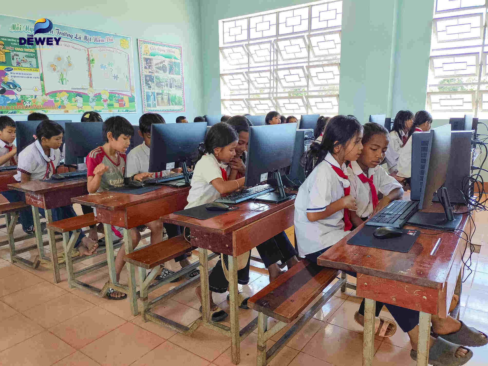 tình-nguyện-cover