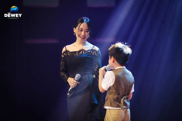 Vượt-qua-khuôn-mẫu-tạo-lối-đi-riêng-01