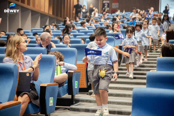 tds-tay-ho-tay-back-to-school-02