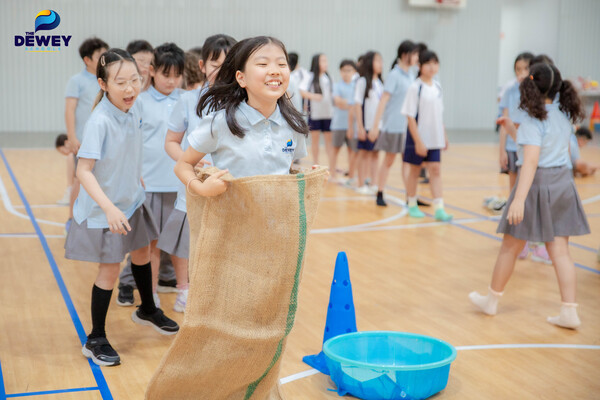 Trong-tuần-lễ-định-hướng-4