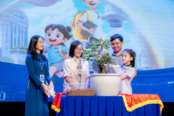 back-to-school-dewey-cau-giay-04