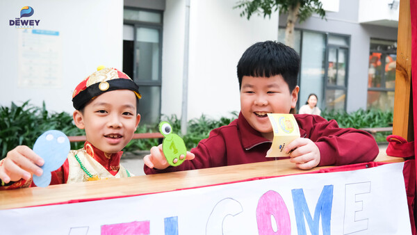 Chân-dung-HS-Đông-Thăng-03