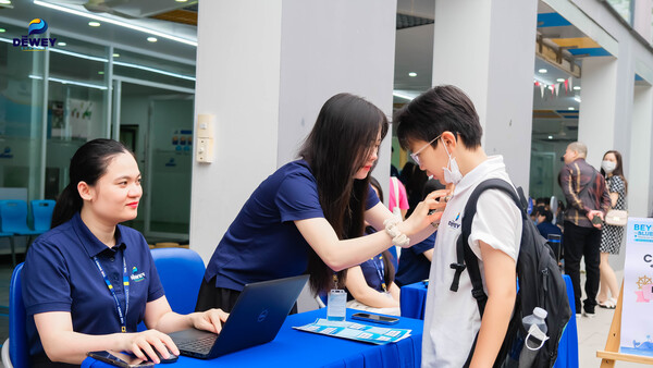 dewey-cau-giay-hoc-sinh-mới-02