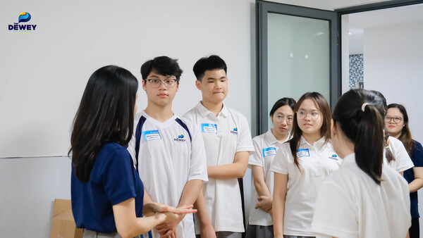 dewey-cau-giay-hoc-sinh-mới-11