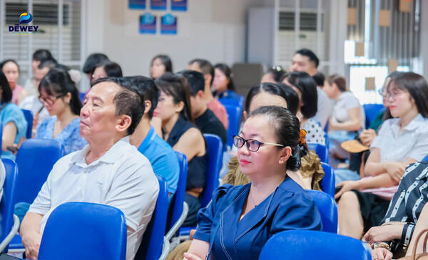 họp-định-hướng-PH-01