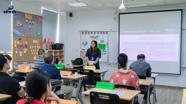 họp-định-hướng-PH-09