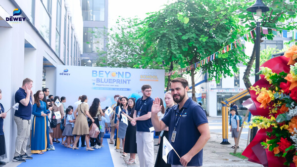 back-to-school-dewey-cau-giay-10