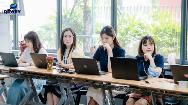 hành-trình-học-tập-suốt-đời-02