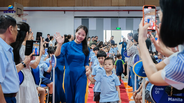 back-to-school-dewey-cau-giay-11