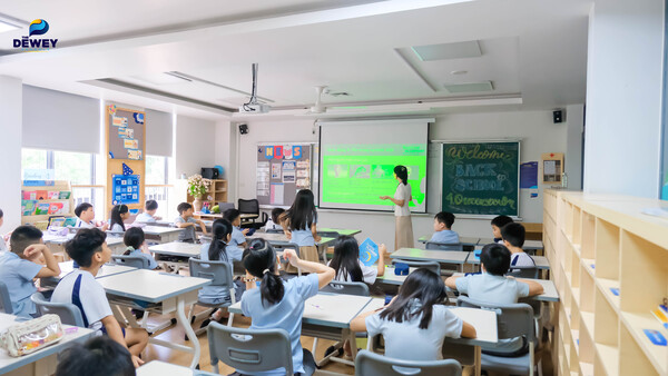 tuan-dinh-huong-dewey-cau-giay-11