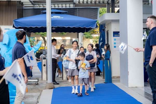 back-to-school-dewey-cau-giay-14