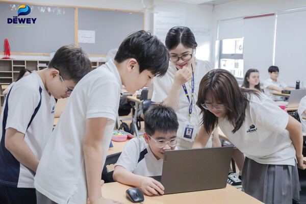 Trong-tuần-lễ-định-hướng-7