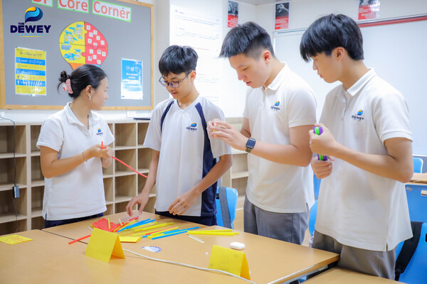 Trong-tuần-lễ-định-hướng-9