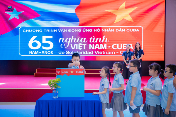 hp-chào-cờ-tháng-9-06