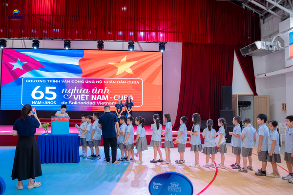 hp-chào-cờ-tháng-9-07