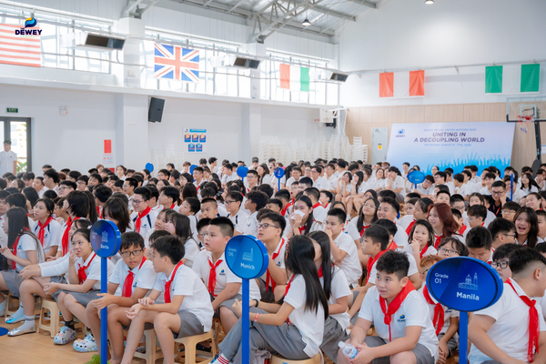 hp-chào-cờ-tháng-9-10