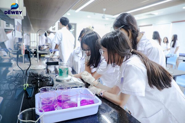 Phòng-thí-nghiệm-02