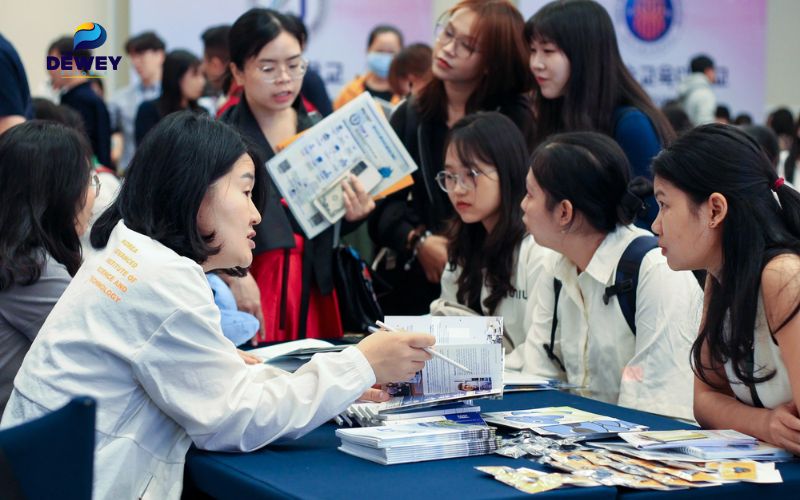 Điều kiện xét tuyển hệ tiếng Hàn