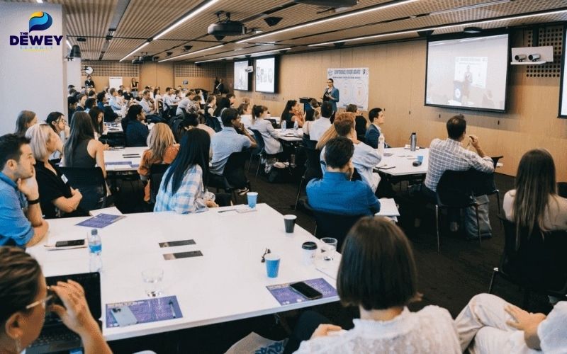 Học bổng Orange Knowledge Programme hấp dẫn