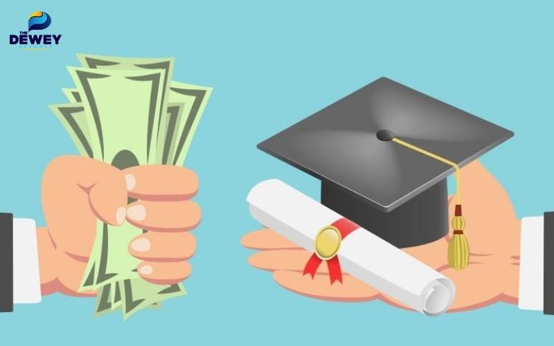 Học phí hợp lý và cơ hội học bổng lớn