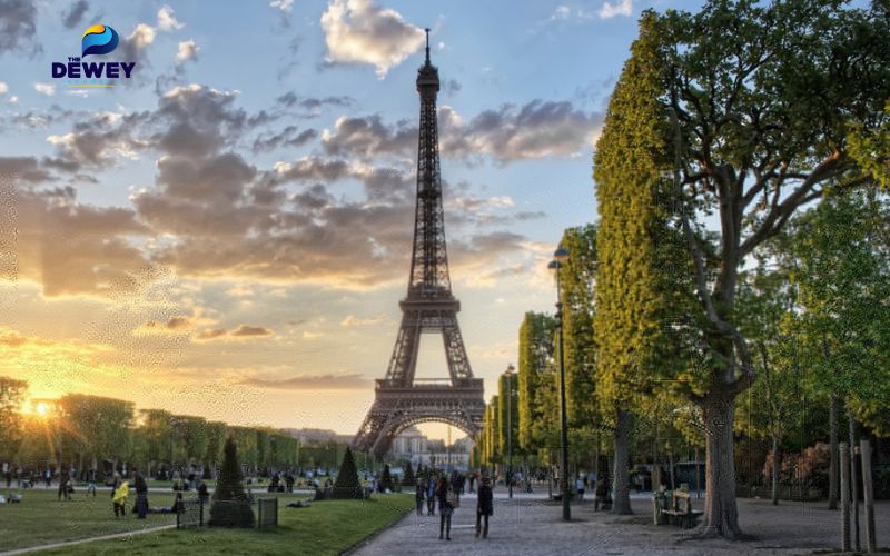 Pháp được biết đến là cái nôi của nghệ thuật và kiến trúc kinh điển