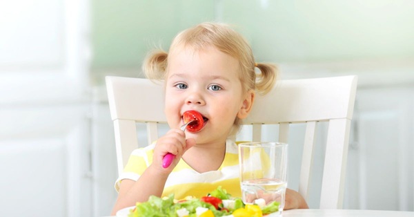 nhu-cau-dinh-duong-cua-tre-4-6-tuoi-vitamin-khoang-chat