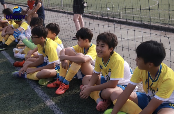 đội-tuyển-Bóng-đá-U13-Dewey-05
