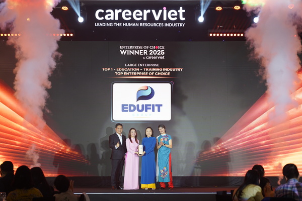 edufit-gianh-5-giai-tai-EOC-01