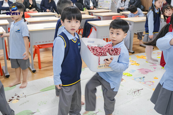 triển-lãm-“Em-Đã-Lớn”-11