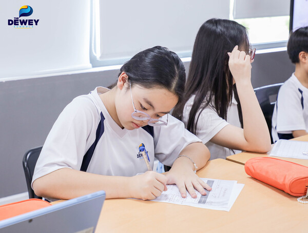 Người-có-đôi-mắt-ướt-09