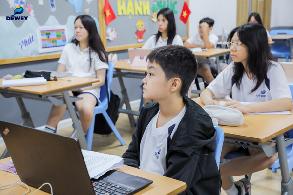 chien-dich-khong-mot-minh-09