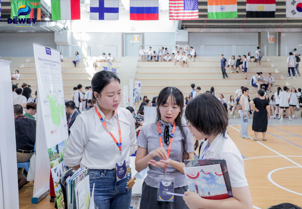 University-Fair-2025-cau-giay-08