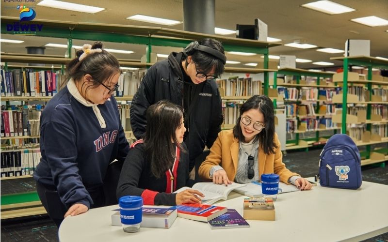 Phân loại các chương trình học bổng nổi bật của Đại học Melbourne