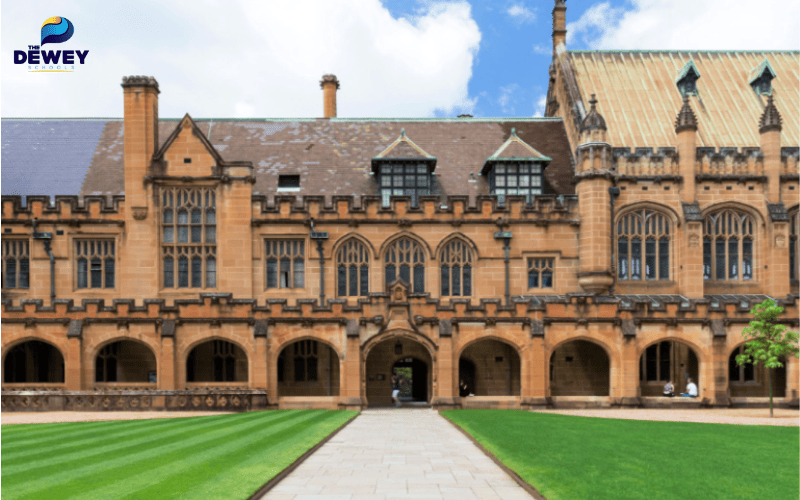 Khuôn viên cổ kính của Đại học Sydney - trường đại học lâu đời nhất tại Úc