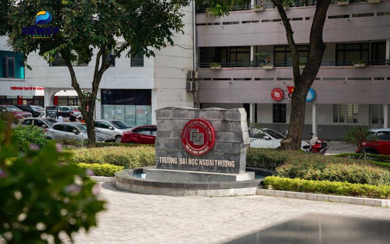 FTU nổi bật với đào tạo kinh tế đối ngoại và thương mại quốc tế