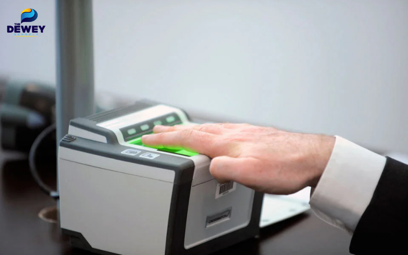 Thẻ sinh trắc học BRP là giấy tờ bắt buộc cho du học sinh khi nhập học tại Anh