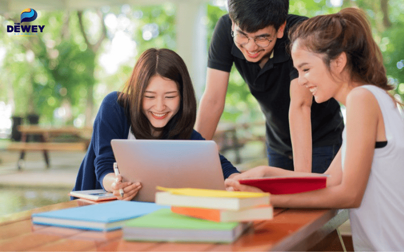 Sinh viên quốc tế luôn quan tâm đến chất lượng đào tạo, cơ hội nghề nghiệp rộng mở