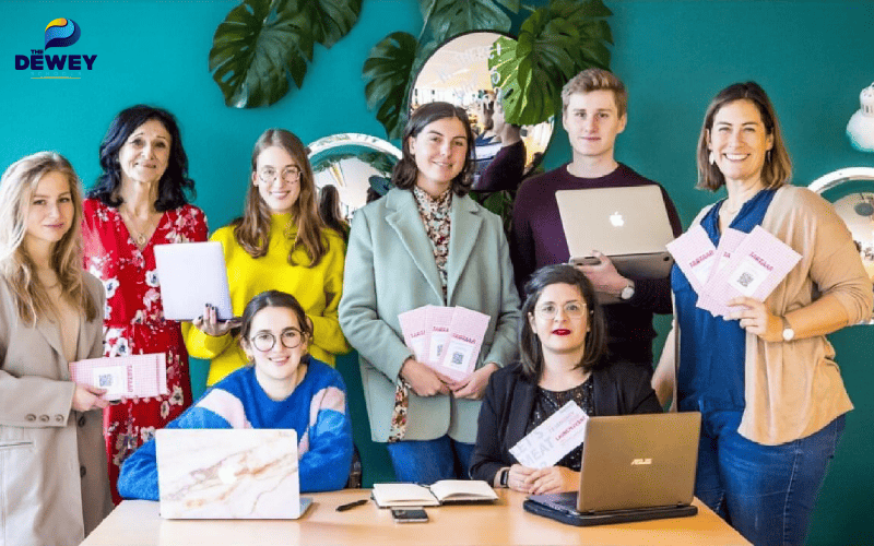 Sinh viên chuẩn bị hồ sơ học tập tại Đại học Leuven - Bỉ, đảm bảo yêu cầu học vấn đầu vào