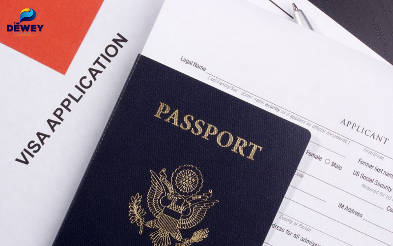 Hồ sơ du học Châu Âu bao gồm bảng điểm, chứng chỉ ngoại ngữ và thư động lực