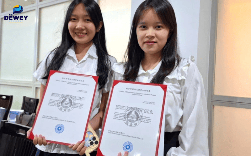 Du học sinh nhận học bổng toàn phần tại một trường đại học ở Đài Loan