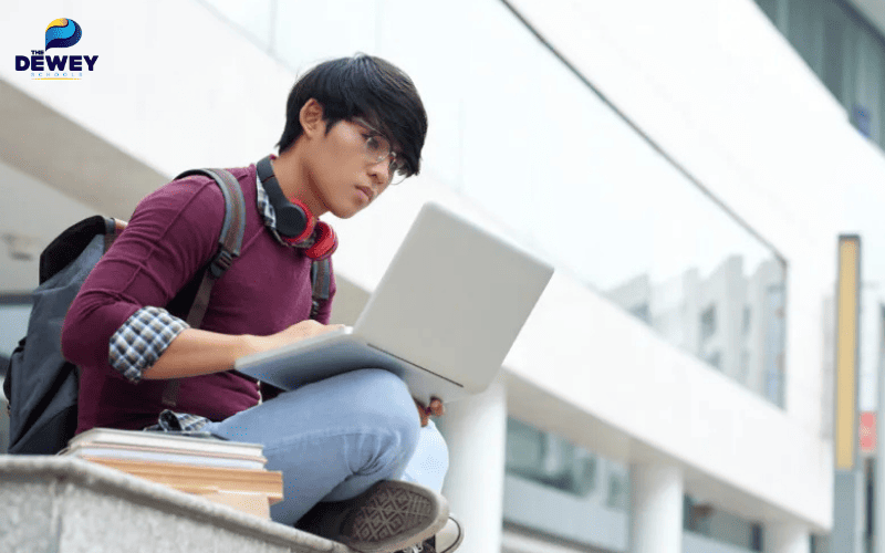 Du học sinh tại Hà Lan tham khảo chi phí sinh hoạt và học phí trước khi nhập học