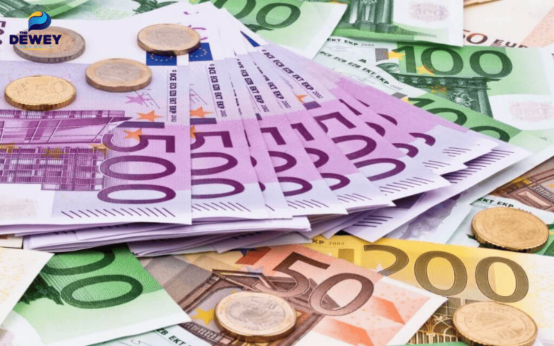 Sinh viên cần chứng minh khả năng tài chính khi du học Ireland