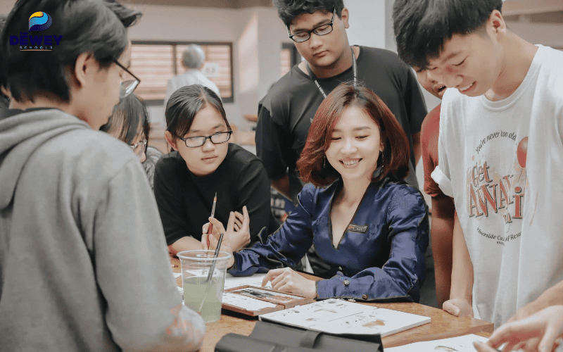 Trình độ học vấn đáp ứng giúp sinh viên theo kịp chương trình thạc sĩ và sau đại học