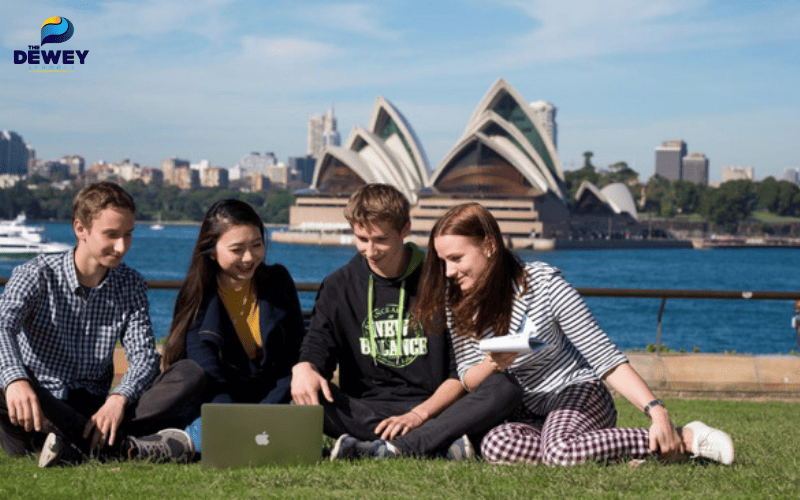 Sinh viên quốc tế tận hưởng cuộc sống học tập và làm thêm tại Sydney, Úc